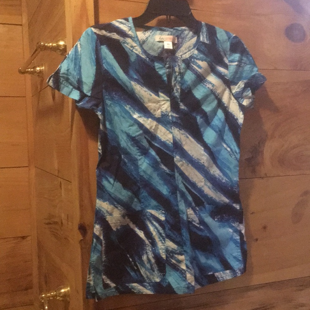 Koi scrub top